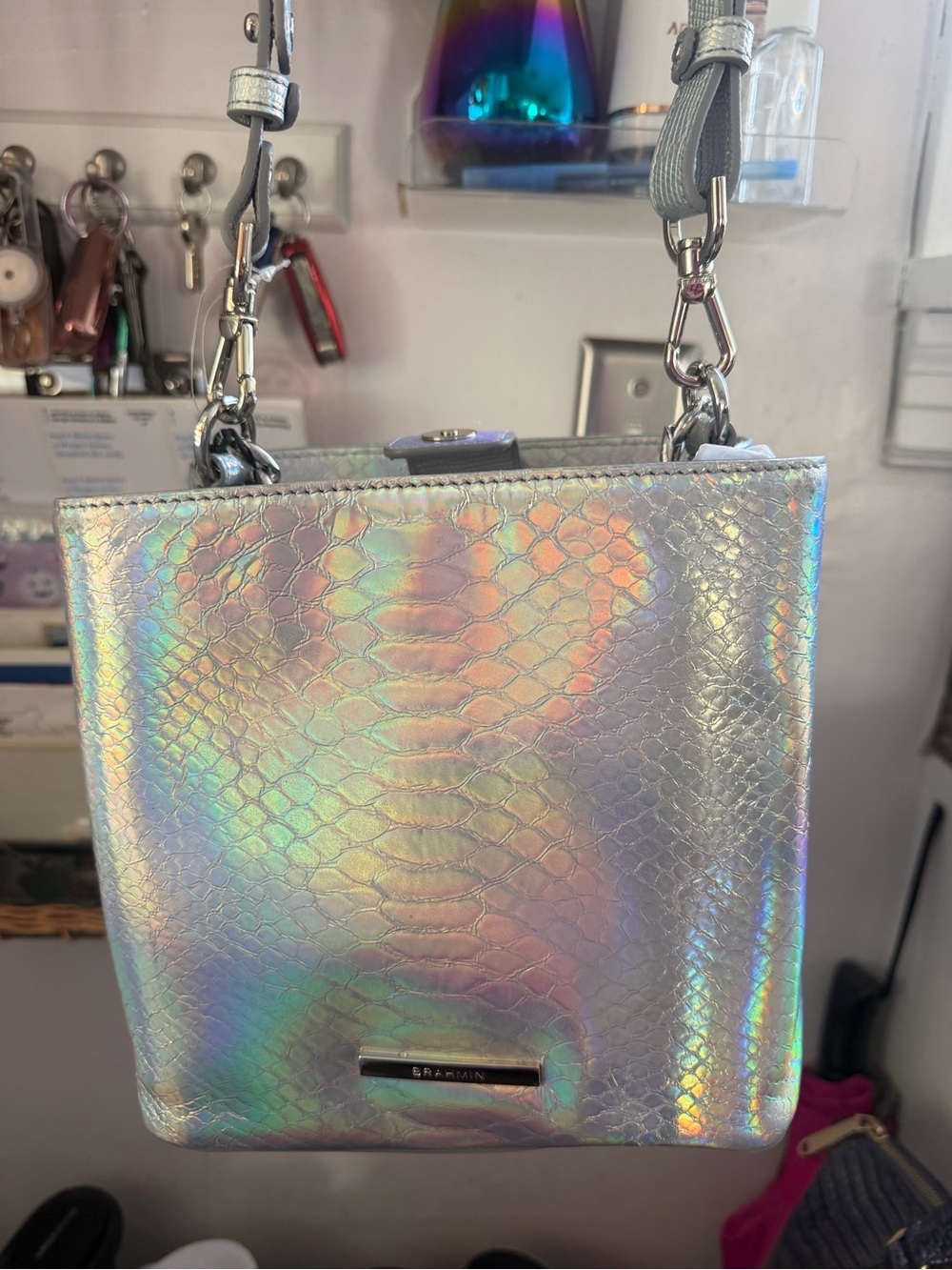 Brahmin Silver Silverleaf Iridescent Mod Mini Amelia -BNWT - Picture 9 of 9